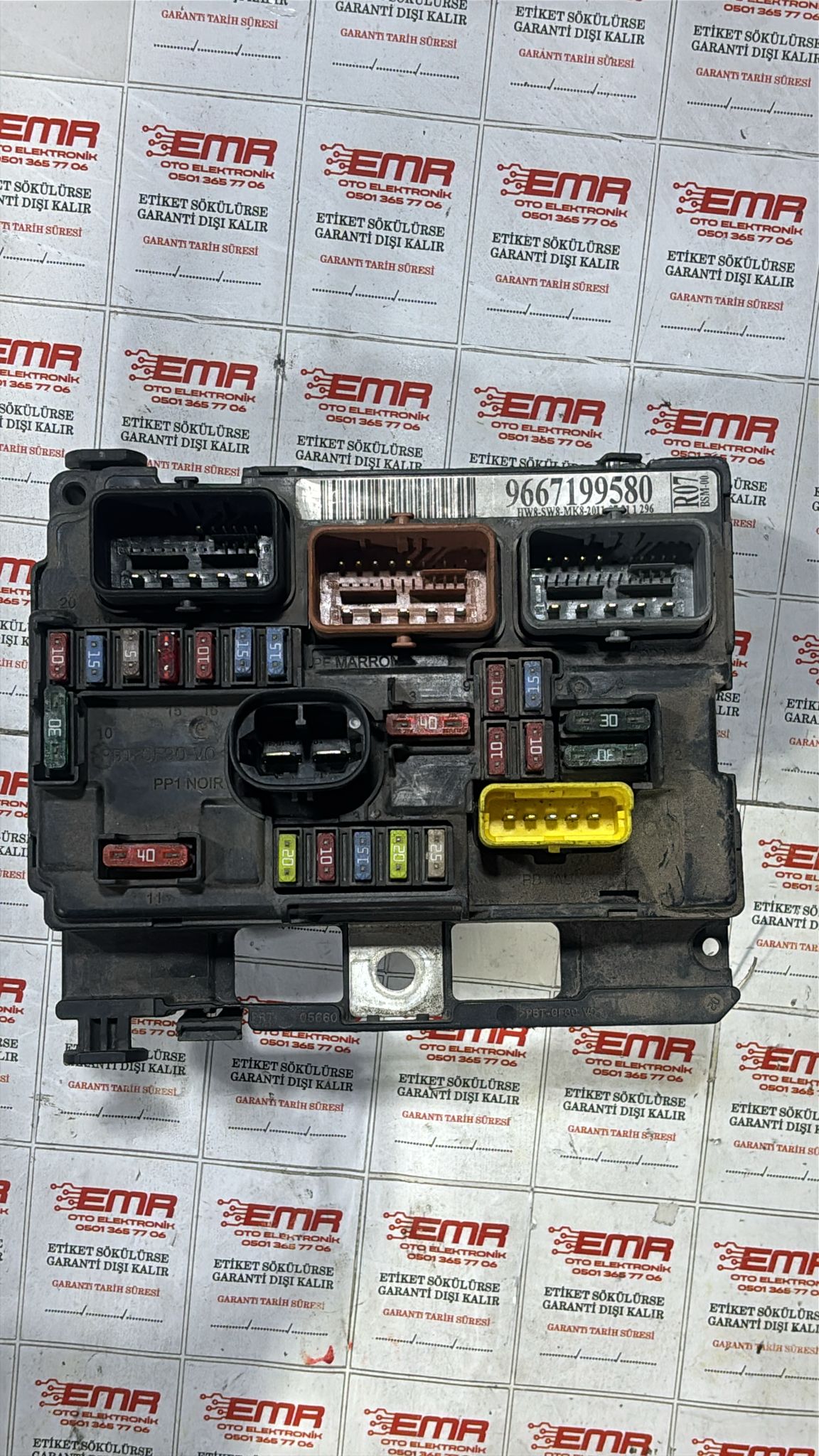 PEUGEOT-CİTROEN 207 C3 SİGORTA KUTUSU 9667199580 R07